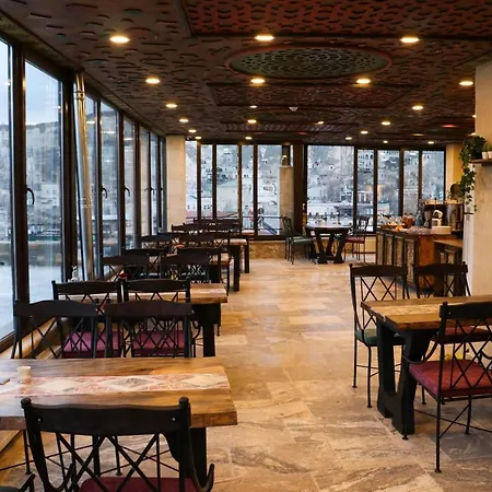 فندق Olivia Cave 4*