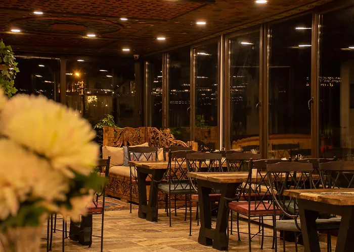 Olivia Cave 괴레메