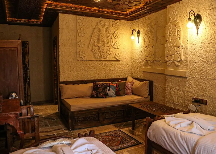 Olivia Cave 괴레메